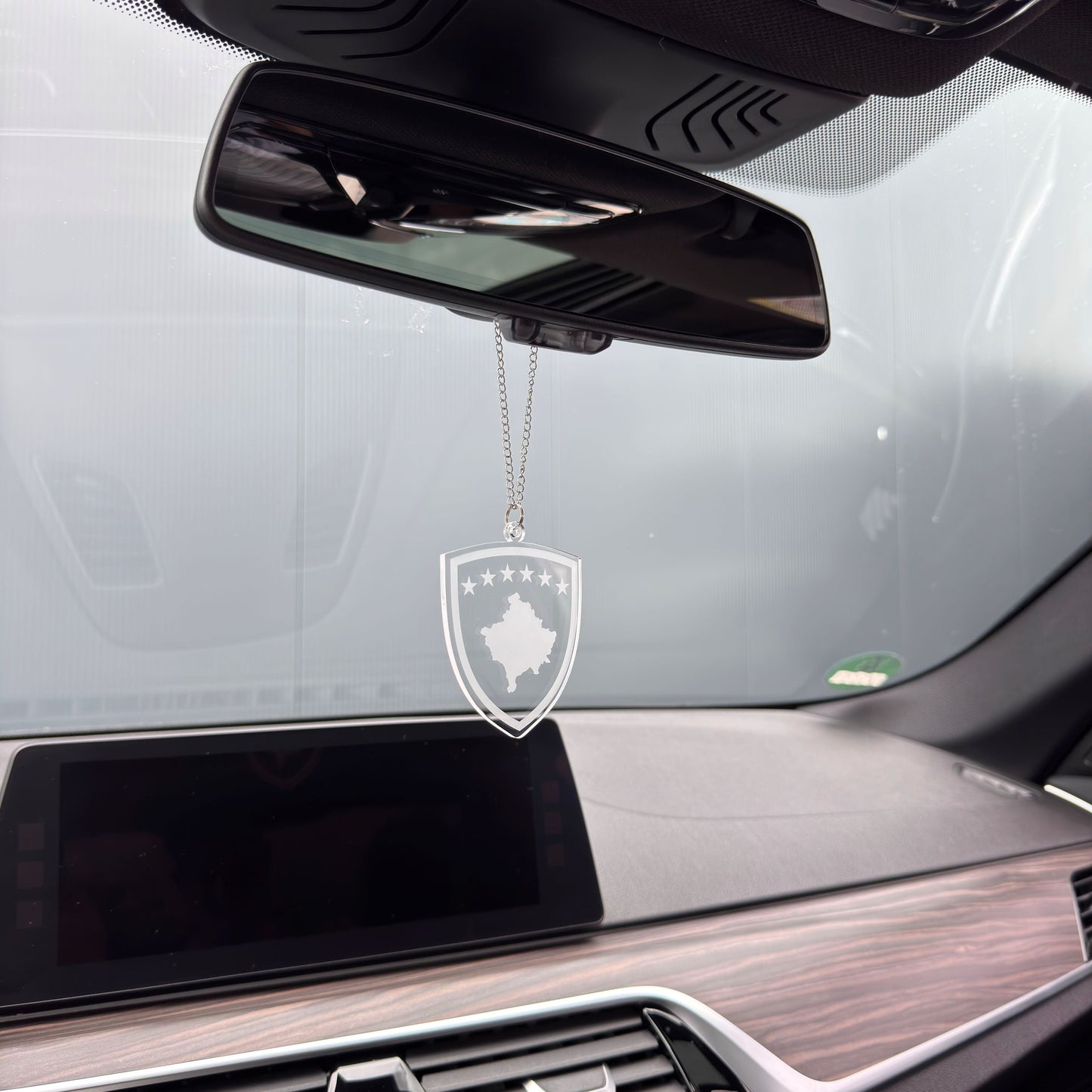 Kosovo Transparent - Autospiegel-Anhänger + Kette