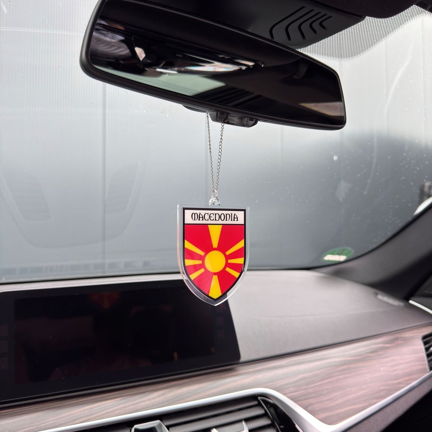 Mazedonien Wappen Farbig - Autospiegel-Anhänger + Kette