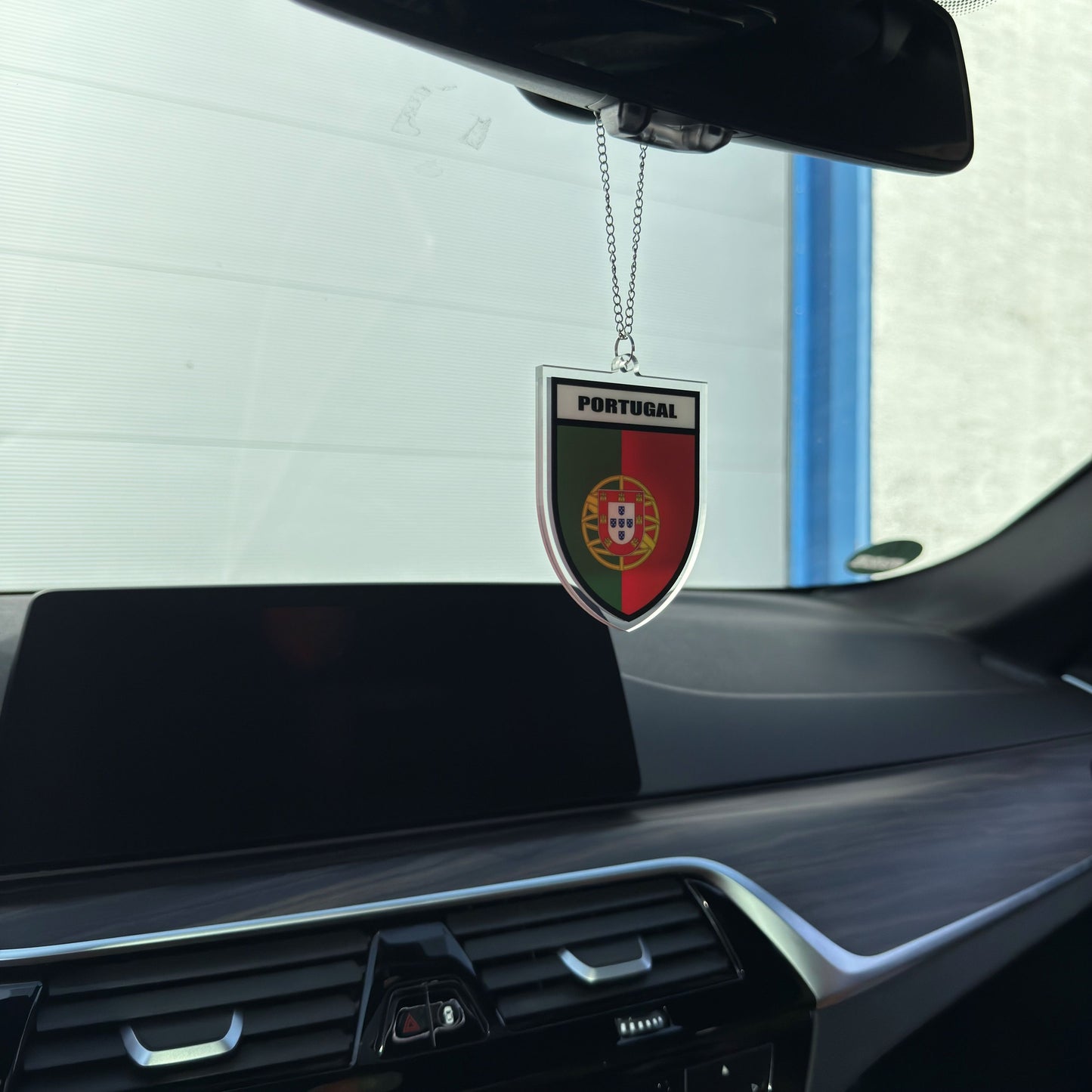 Portugal Wappen Farbig - Autospiegel-Anhänger + Kette